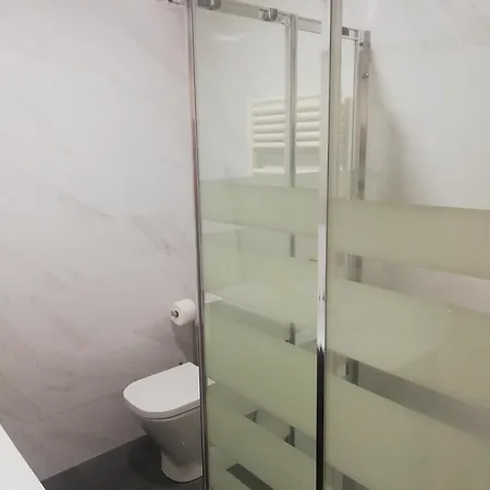 Amplio Piso De 4 Y Terraza En El Centro De Santiago سانتياغو دي كومبوستيلا