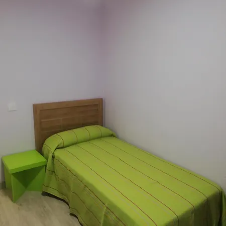 Amplio Piso De 4 Y Terraza En El Centro De Santiago *